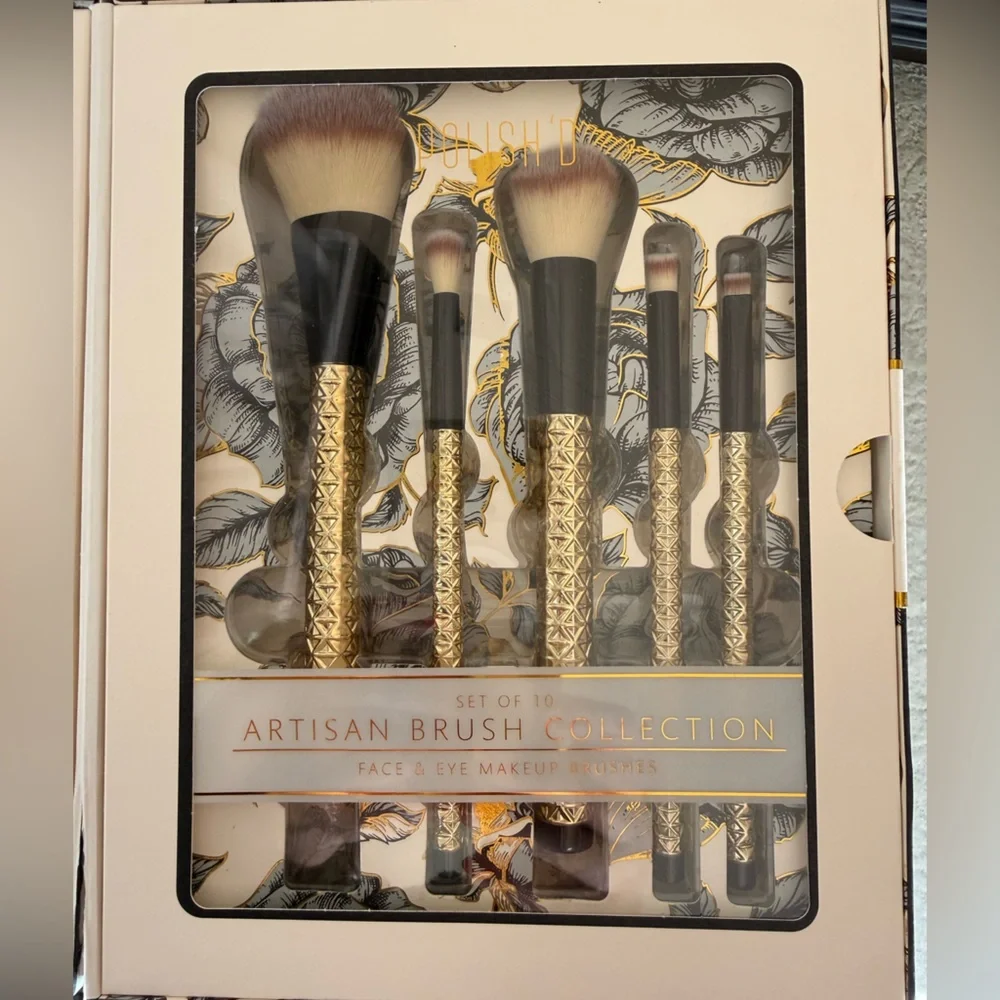 Makeup Brush Set - Gold and Black